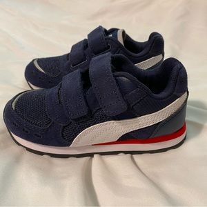 New  Puma ST Runner NL V Kids Boys Shoes Toddler Size 9 Navy White Red